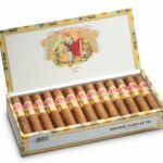 Romeo y Julieta  Petit Churchills  (box  of 25)
