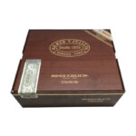 Romeo y Julieta Churchills Anejados Tubos <br>(box  of 25)